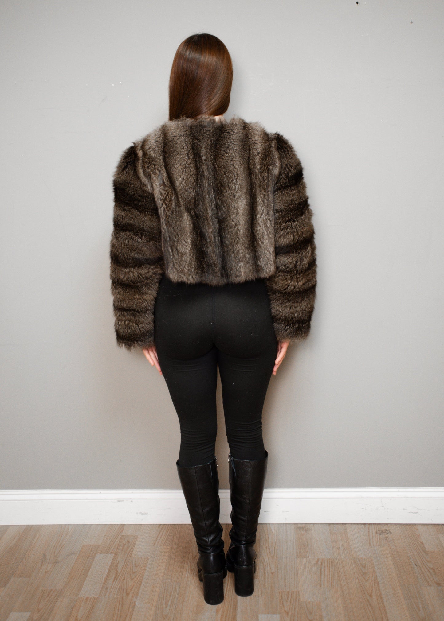 Raccoon Short Jacket – Natural Jackets Starlight Furs
