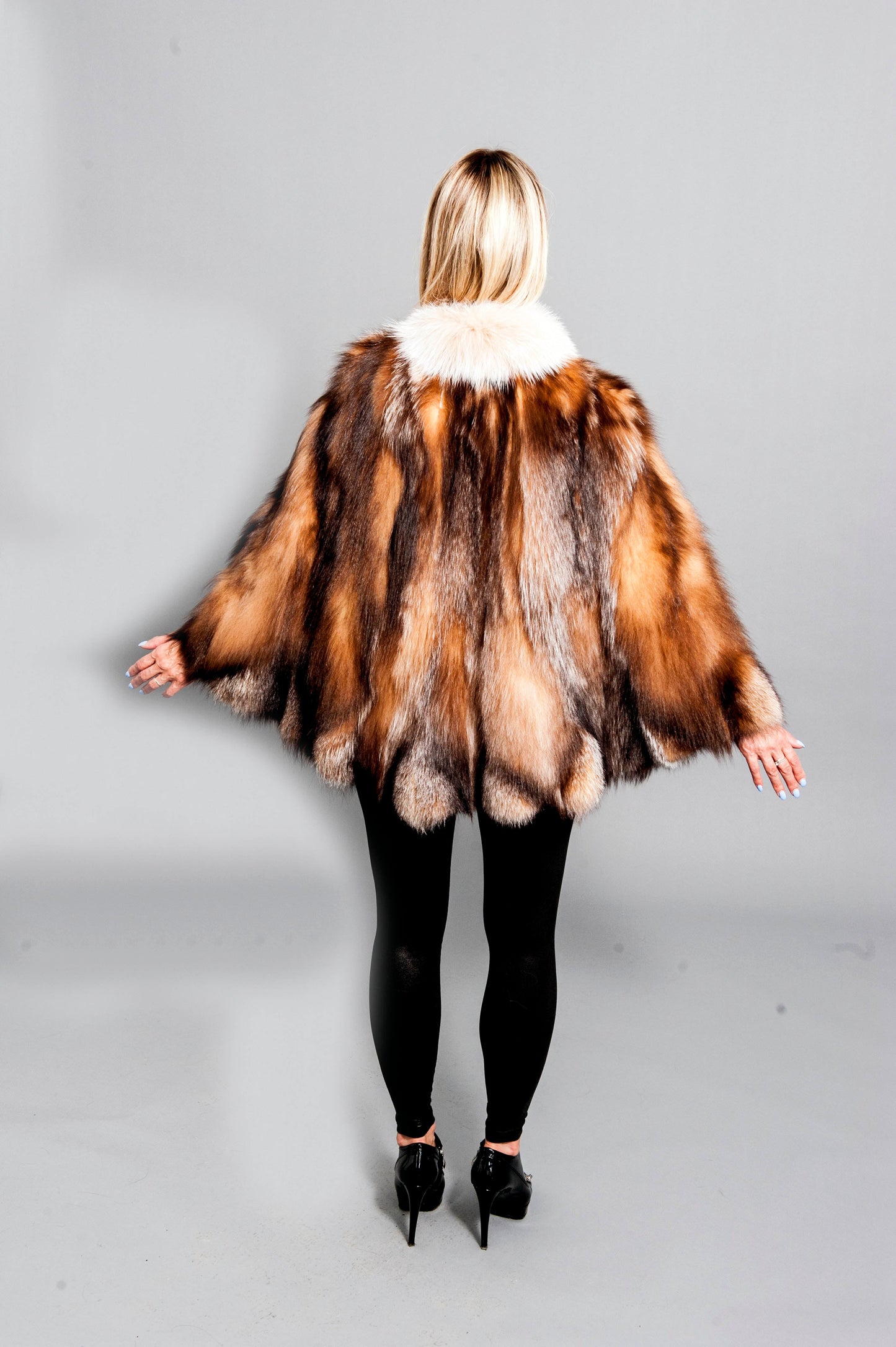 Natural Red Fox Short Cape Starlight Furs 