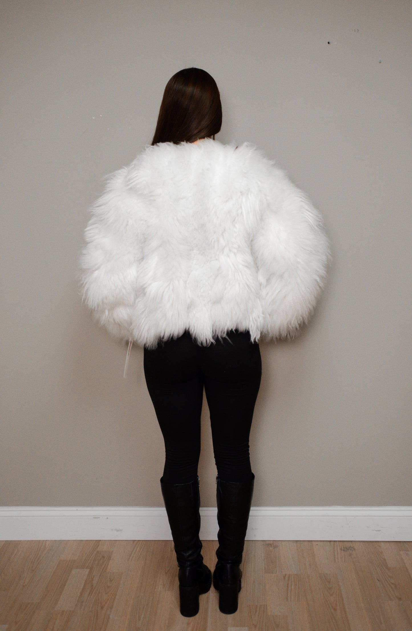 Alpaca Short Jacket – White Snow Jackets Starlight Furs 