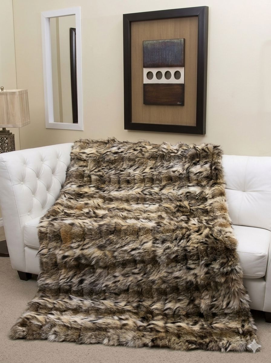 Lynx Fur Blanket — Handcrafted in Montréal Blankets Starlight Furs 