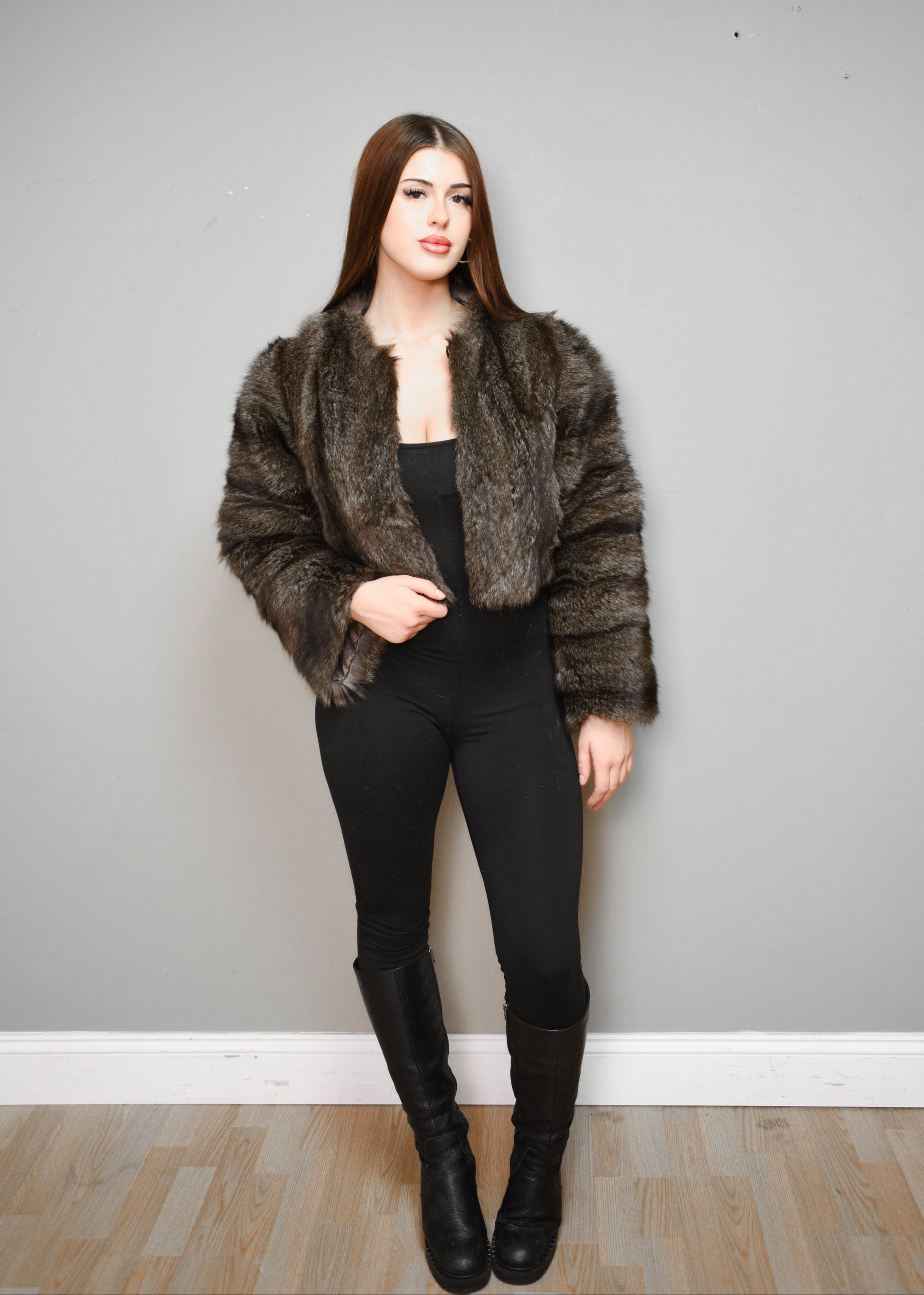 Raccoon Short Jacket – Natural Jackets Starlight Furs 