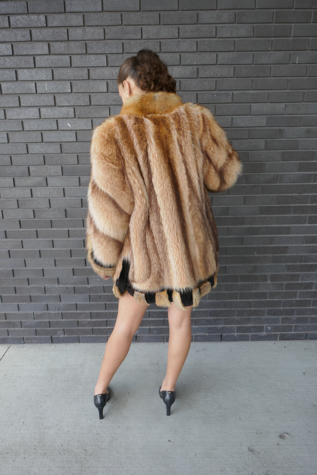 Tanuki Raccoon Honey Brown Coat Outerwear Starlight Furs 