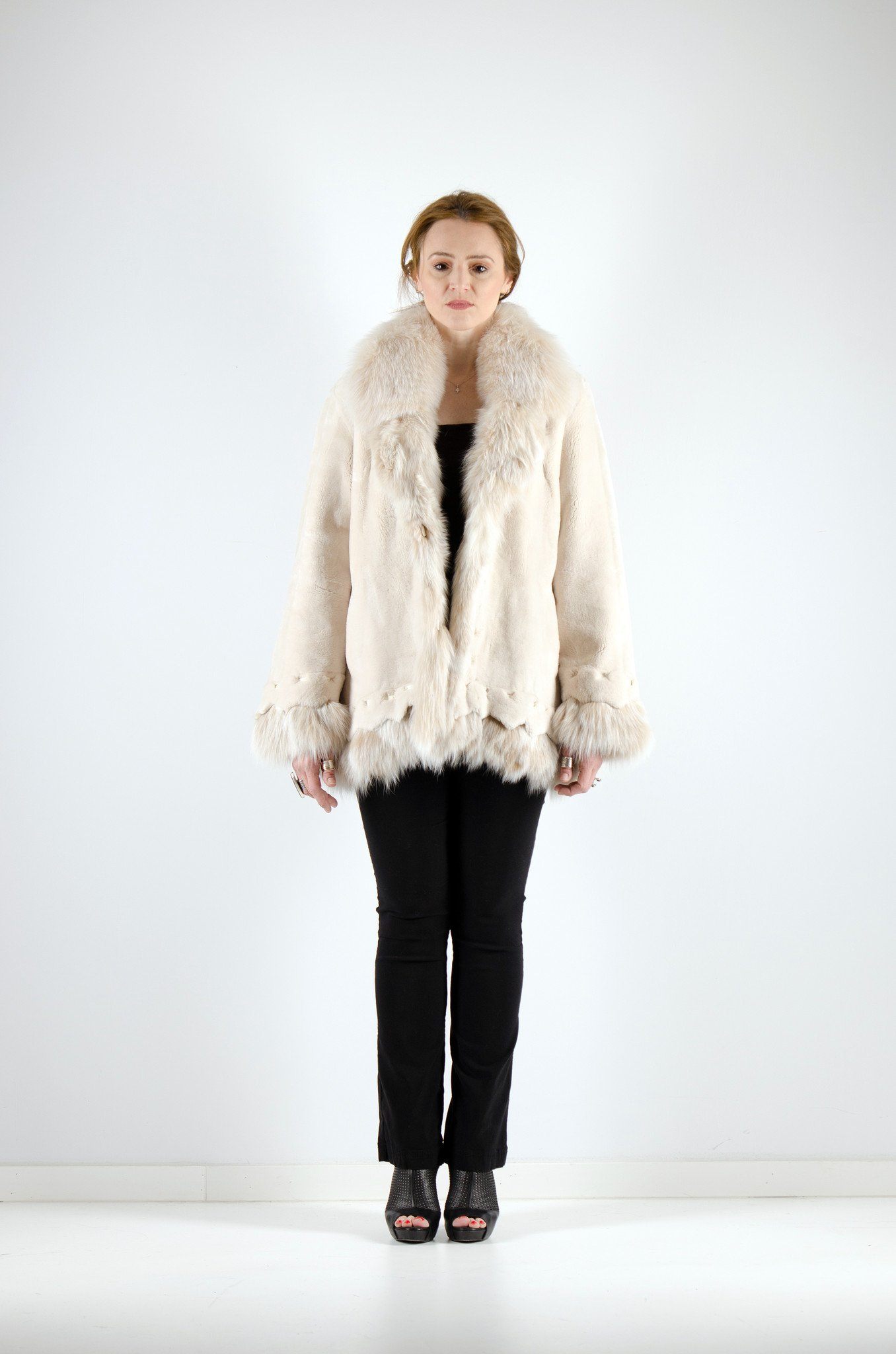 17 | Cream Canadian Beaver Fur Jacket Jackets Starlight Furs M 