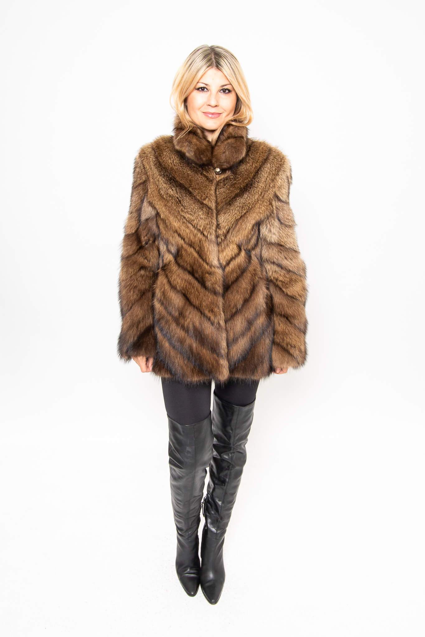 37 | Fisher Fur Jacket Jackets Starlight Furs 