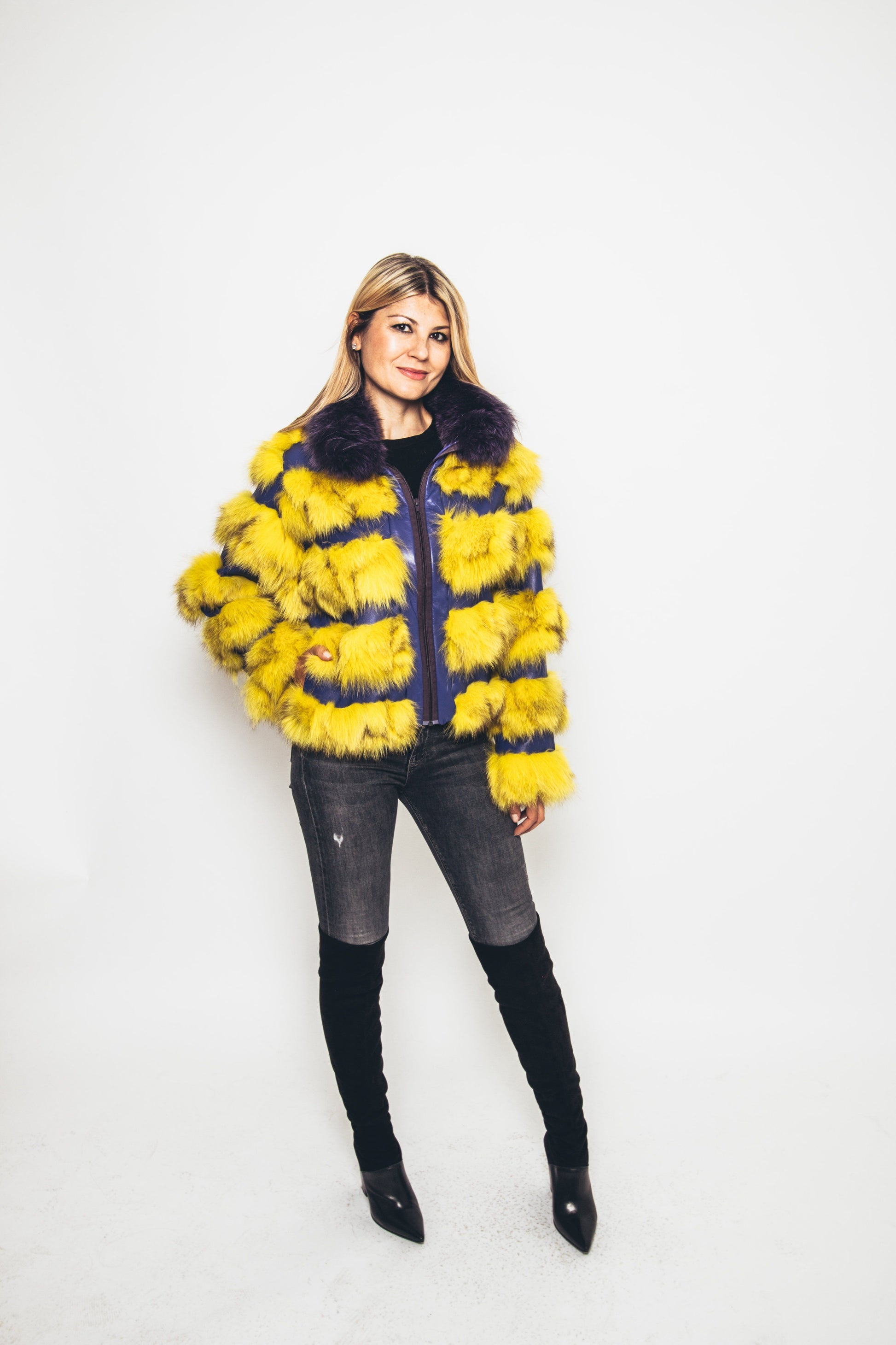 38 | Fox Fur Jacket with Fox Fur Collar Jackets Starlight Furs 