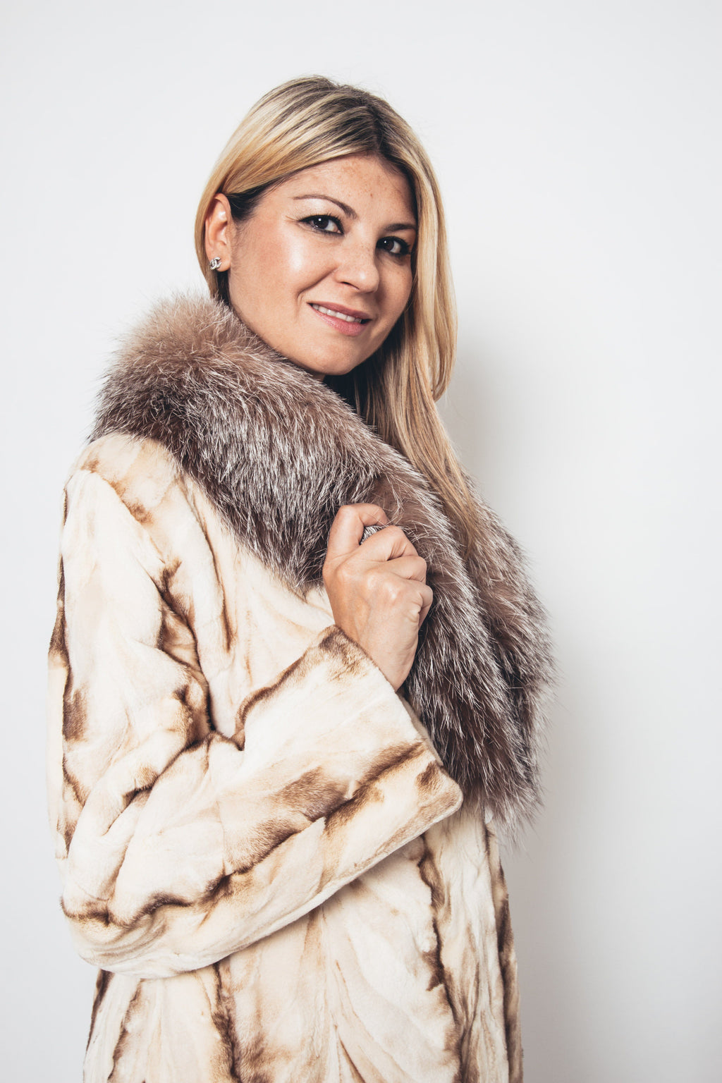 54 | Mink Pastel Tones Section Coat / Crystal Fox Collar Coats Starlight Furs 
