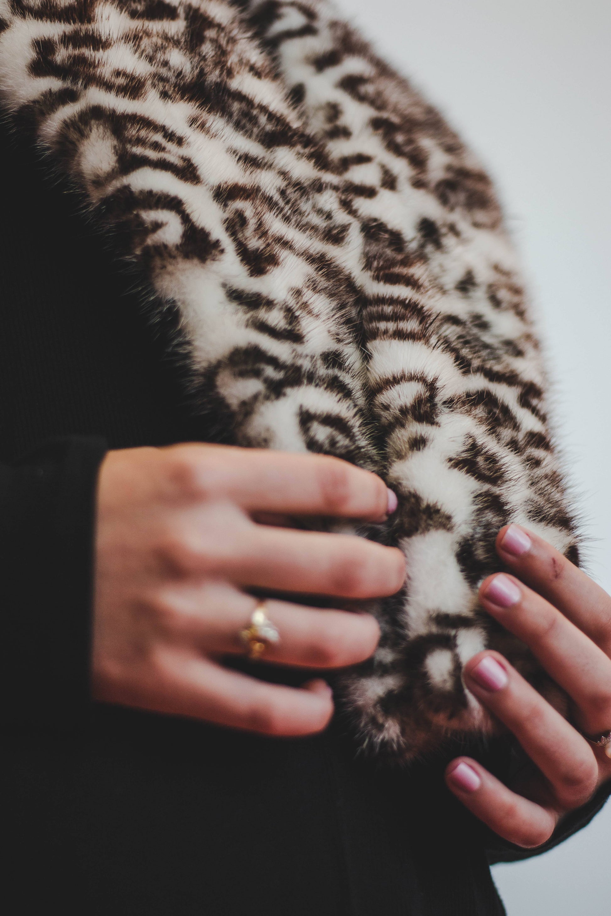 Mink Stencil Collar Accessories Starlight Furs 