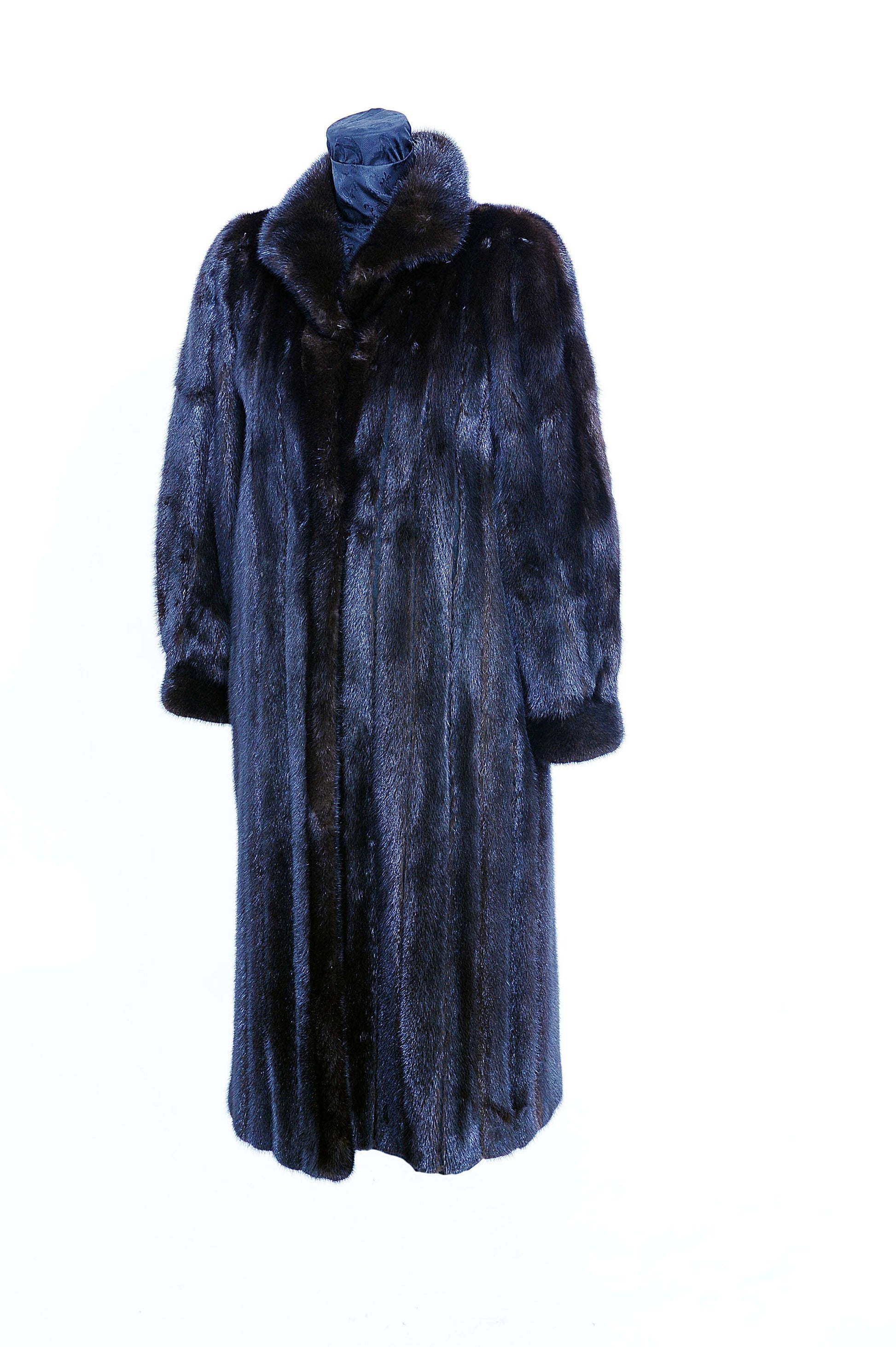Pre-Owned Black Mink Coat Starlight Furs 