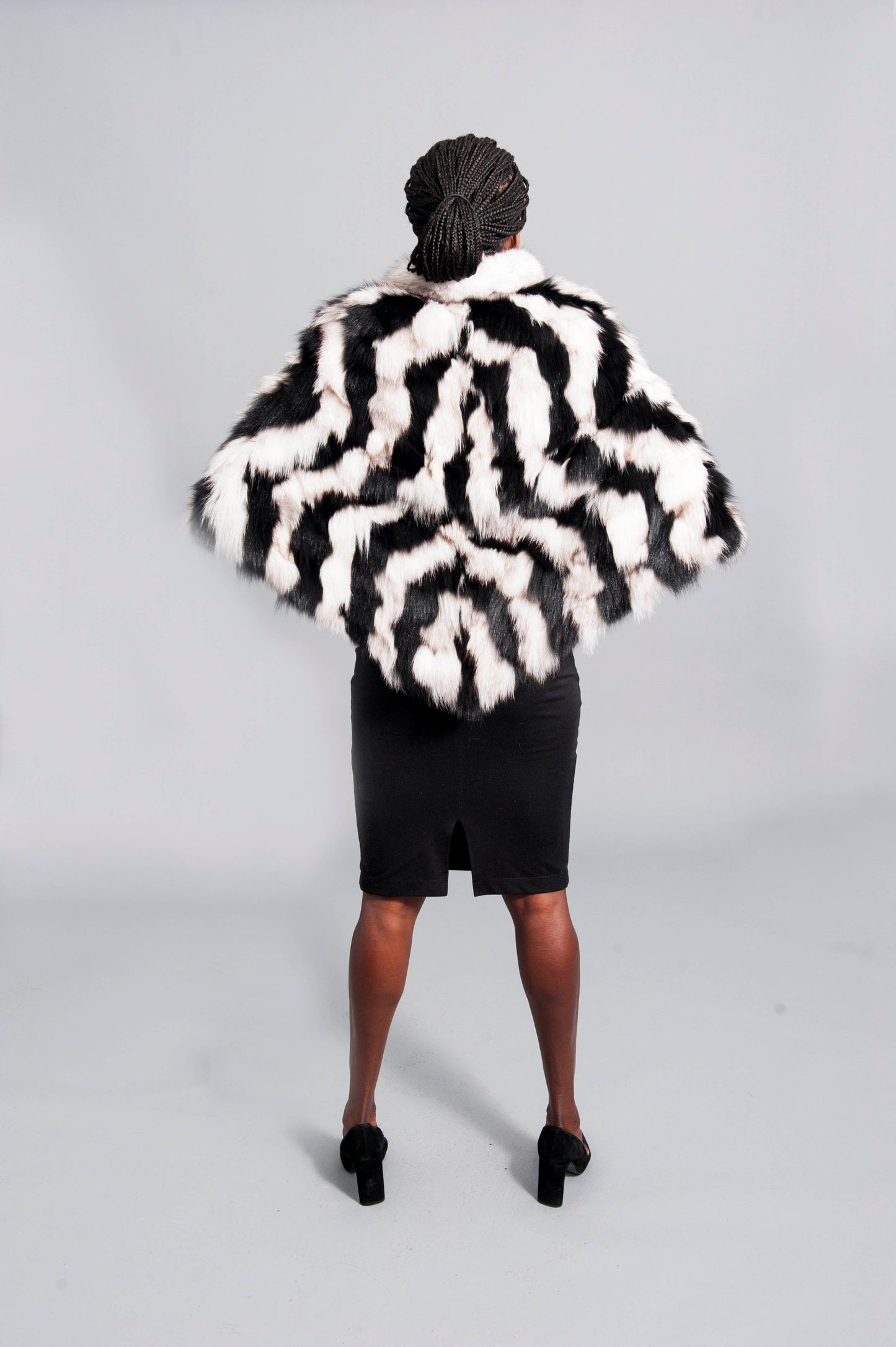 Short Two Tones Fox Cape Starlight Furs 