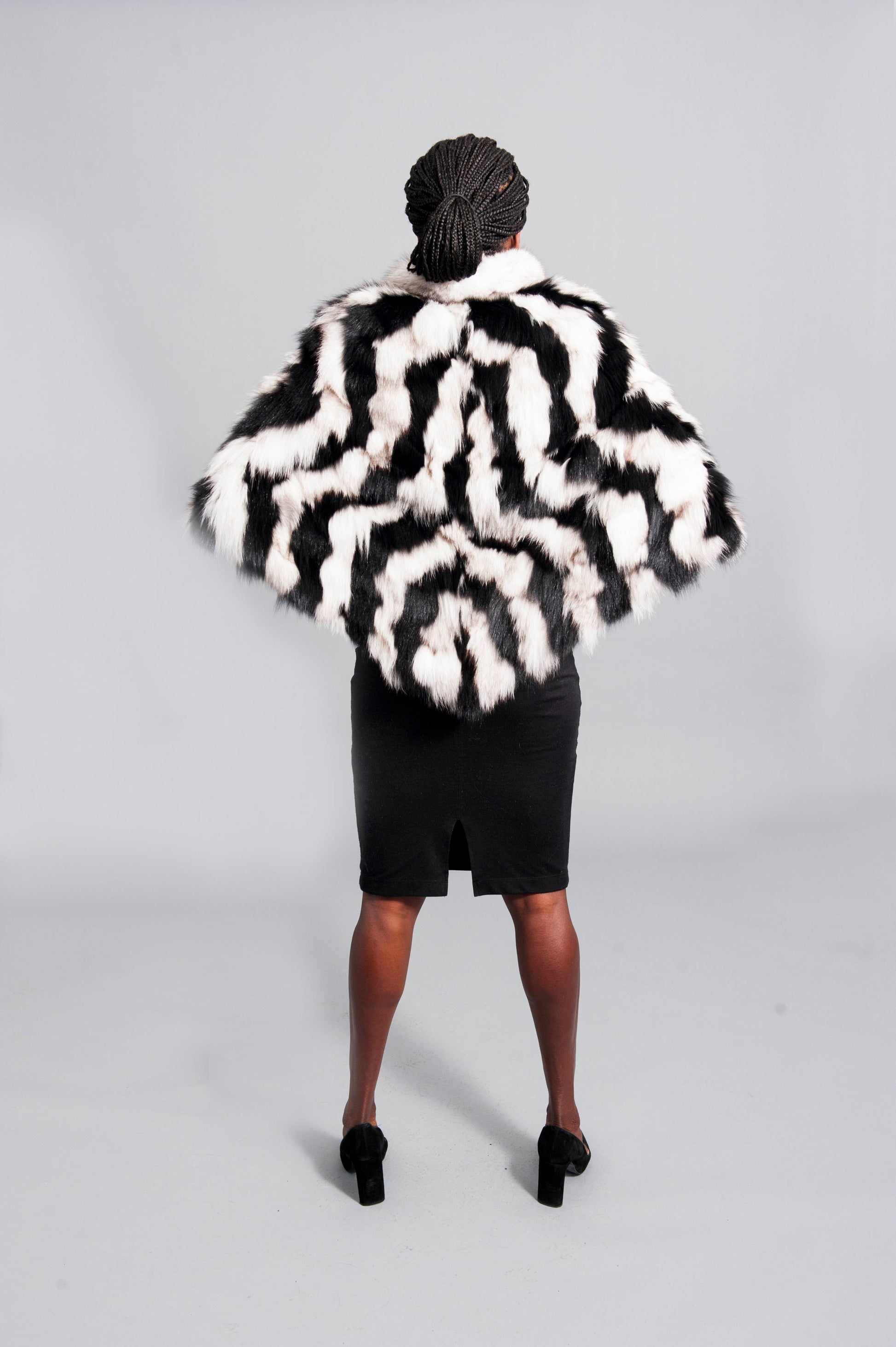 Short Two Tones Fox Cape Starlight Furs 